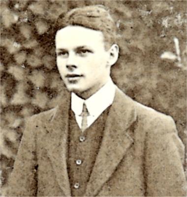 S N Gould in 1908